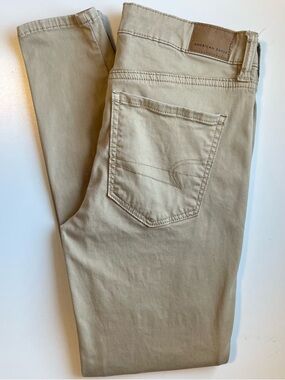 American Eagle Hi-Rise Jeggings - Khaki & Super Stretch - 4 Short